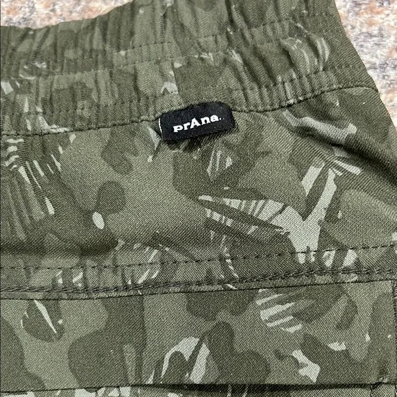 PrAna Halle skort II Camouflage Women's Skort - Picture 7 of 11